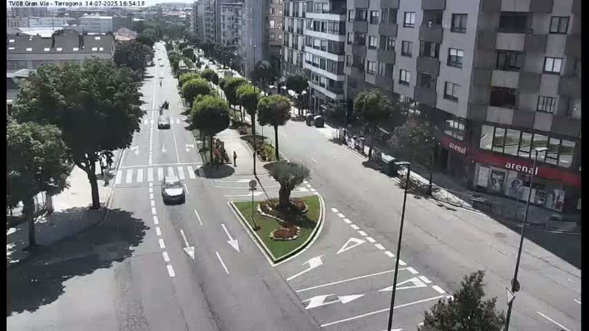 Vigo, Gran Via Avenue & Rua de Tarragona Avenue Live Cam - Pontevedra, Galicia, Spain