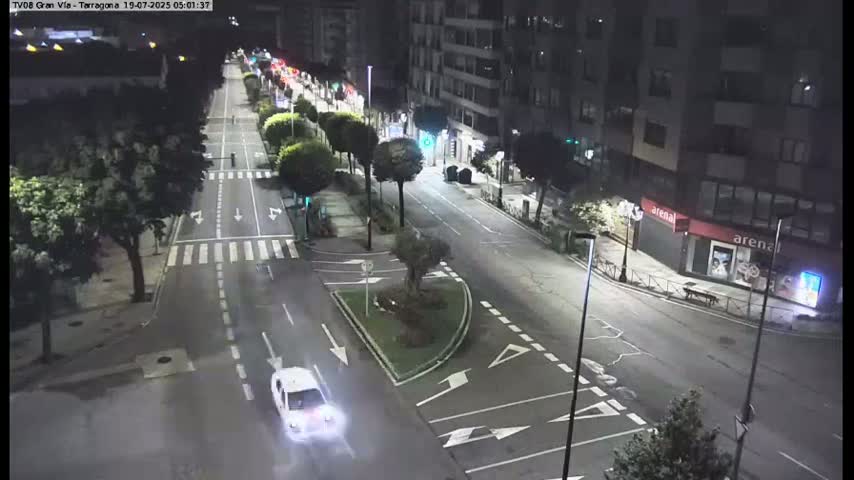 Vigo, Gran Via Avenue & Rua de Tarragona Avenue Live Cam - Pontevedra, Galicia, Spain