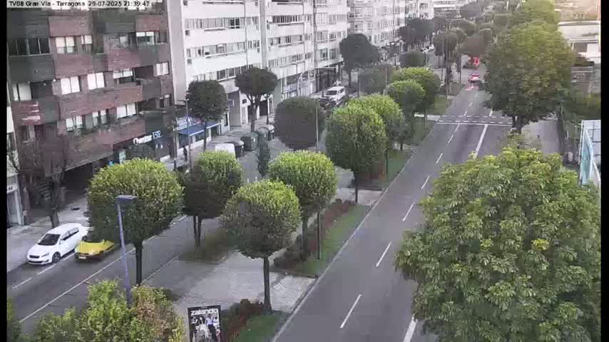 Vigo, Gran Via Avenue & Rua de Tarragona Avenue Live Cam - Pontevedra, Galicia, Spain