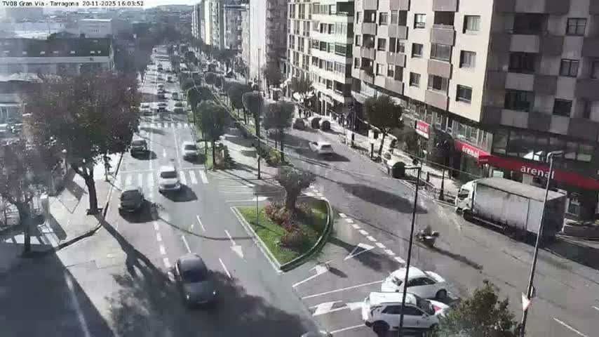 Vigo, Gran Via Avenue & Rua de Tarragona Avenue Live Cam - Pontevedra, Galicia, Spain