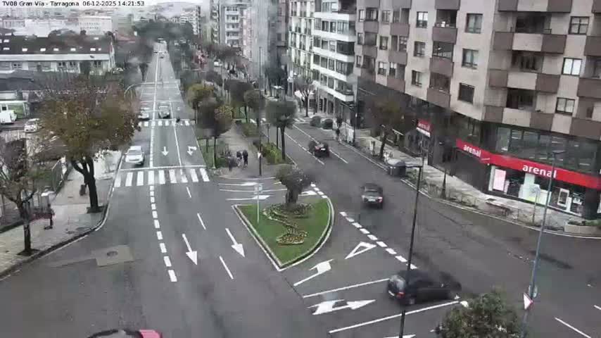 Vigo, Gran Via Avenue & Rua de Tarragona Avenue Live Cam - Pontevedra, Galicia, Spain