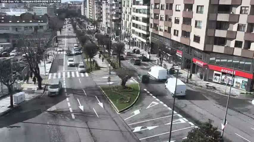 Vigo, Gran Via Avenue & Rua de Tarragona Avenue Live Cam - Pontevedra, Galicia, Spain