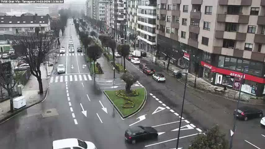 Vigo, Gran Via Avenue & Rua de Tarragona Avenue Live Cam - Pontevedra, Galicia, Spain