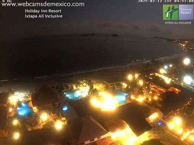 Ixtapa Zihuatanejo, Playa Thalia Beach live Cam - Zihuatanejo de Azueta, Guerrero, Mexico