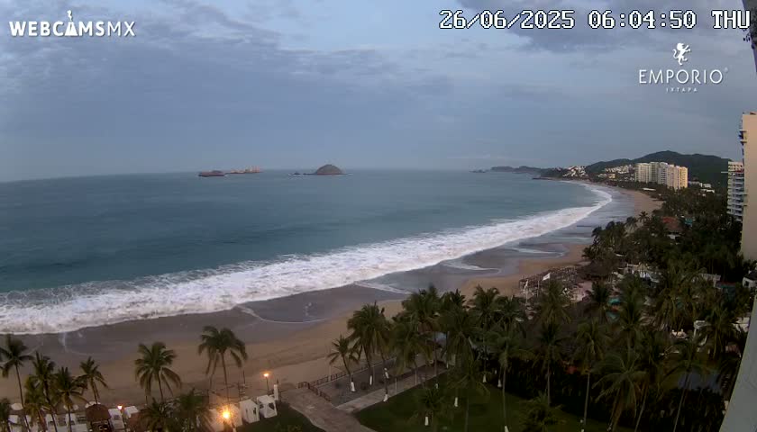 Ixtapa Zihuatanejo, Playa Thalia Beach live Cam - Zihuatanejo de Azueta, Guerrero, Mexico