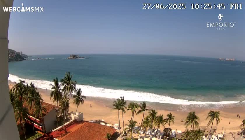 Ixtapa Zihuatanejo, Playa Thalia Beach live Cam - Zihuatanejo de Azueta, Guerrero, Mexico