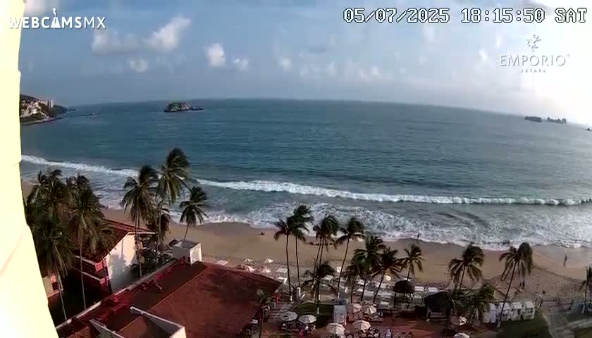 Ixtapa Zihuatanejo, Playa Thalia Beach live Cam - Zihuatanejo de Azueta, Guerrero, Mexico