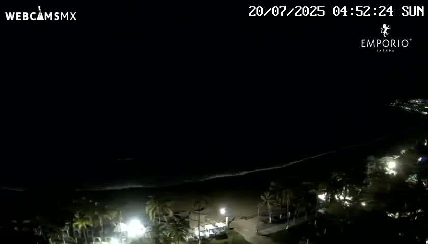 Ixtapa Zihuatanejo, Playa Thalia Beach live Cam - Zihuatanejo de Azueta, Guerrero, Mexico
