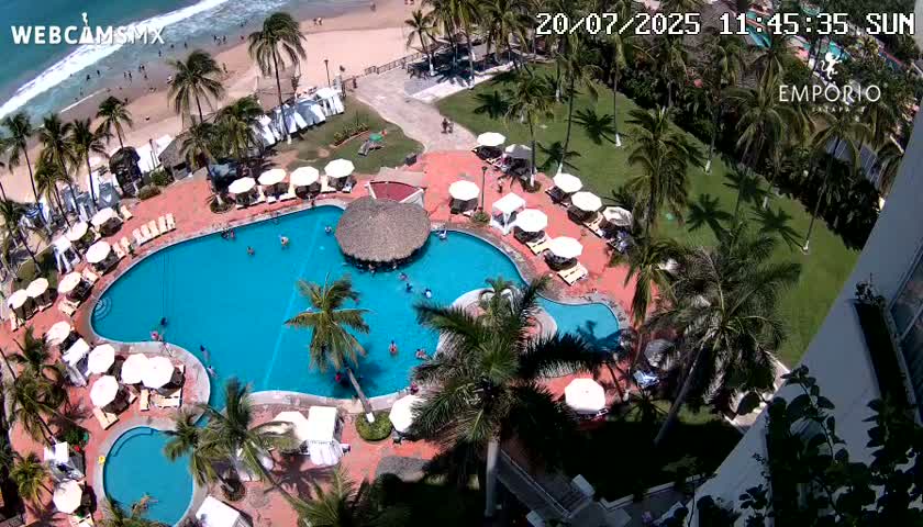 Ixtapa Zihuatanejo, Playa Thalia Beach live Cam - Zihuatanejo de Azueta, Guerrero, Mexico
