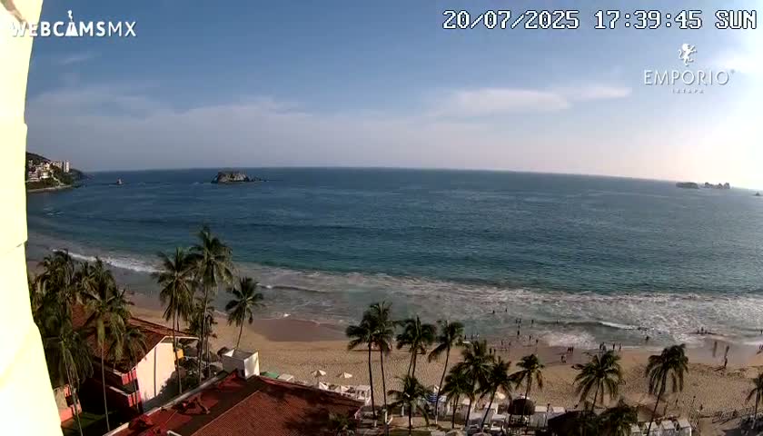 Ixtapa Zihuatanejo, Playa Thalia Beach live Cam - Zihuatanejo de Azueta, Guerrero, Mexico