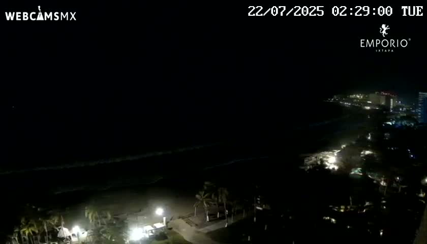 Ixtapa Zihuatanejo, Playa Thalia Beach live Cam - Zihuatanejo de Azueta, Guerrero, Mexico