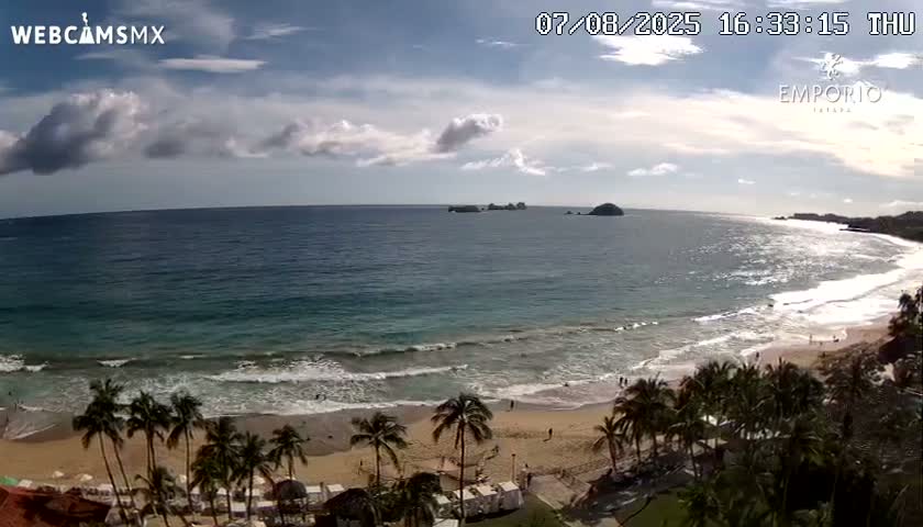 Ixtapa Zihuatanejo, Playa Thalia Beach live Cam - Zihuatanejo de Azueta, Guerrero, Mexico