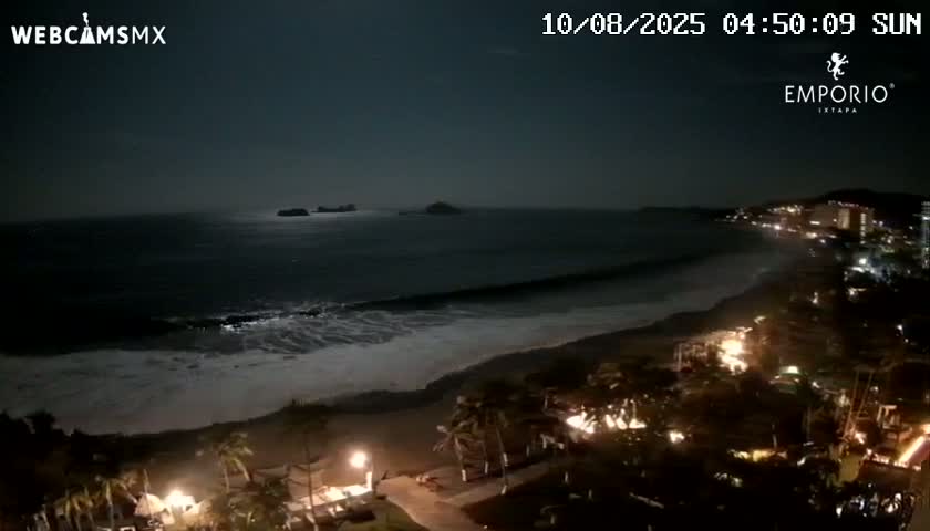 Ixtapa Zihuatanejo, Playa Thalia Beach live Cam - Zihuatanejo de Azueta, Guerrero, Mexico