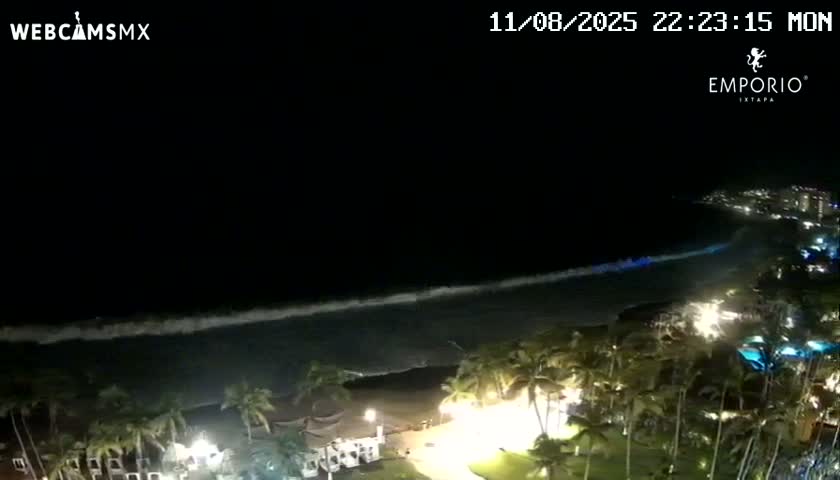 Ixtapa Zihuatanejo, Playa Thalia Beach live Cam - Zihuatanejo de Azueta, Guerrero, Mexico