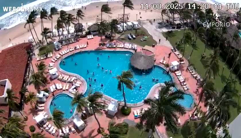 Ixtapa Zihuatanejo, Playa Thalia Beach live Cam - Zihuatanejo de Azueta, Guerrero, Mexico