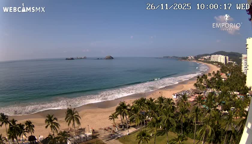 Ixtapa Zihuatanejo, Playa Thalia Beach live Cam - Zihuatanejo de Azueta, Guerrero, Mexico