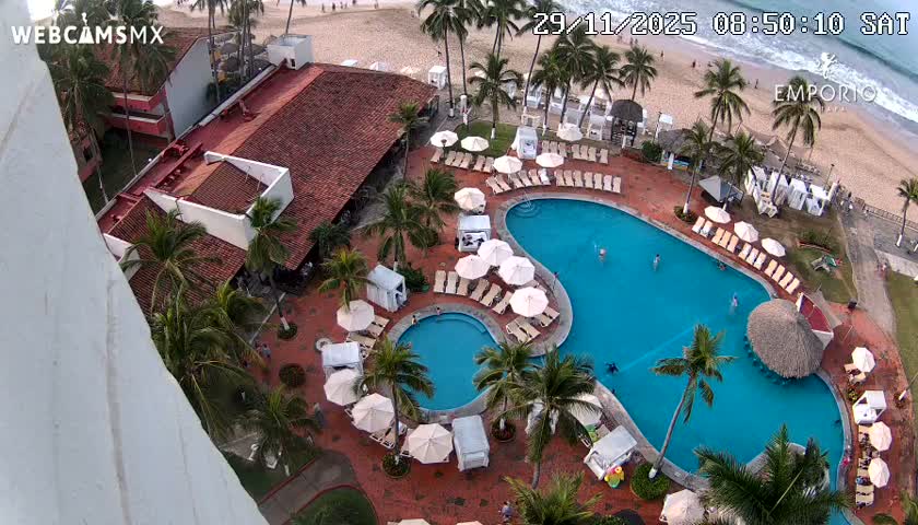 Ixtapa Zihuatanejo, Playa Thalia Beach live Cam - Zihuatanejo de Azueta, Guerrero, Mexico