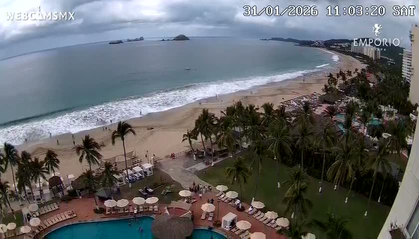 Ixtapa Zihuatanejo, Playa Thalia Beach live Cam - Zihuatanejo de Azueta, Guerrero, Mexico