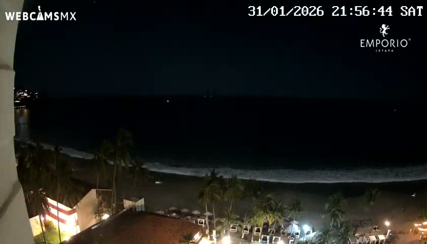 Ixtapa Zihuatanejo, Playa Thalia Beach live Cam - Zihuatanejo de Azueta, Guerrero, Mexico