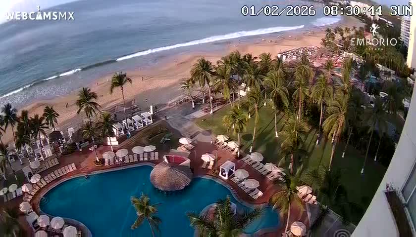 Ixtapa Zihuatanejo, Playa Thalia Beach live Cam - Zihuatanejo de Azueta, Guerrero, Mexico