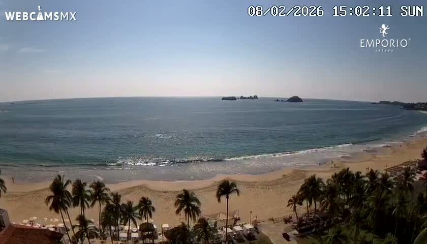 Ixtapa Zihuatanejo, Playa Thalia Beach live Cam - Zihuatanejo de Azueta, Guerrero, Mexico
