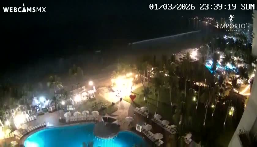 Ixtapa Zihuatanejo, Playa Thalia Beach live Cam - Zihuatanejo de Azueta, Guerrero, Mexico