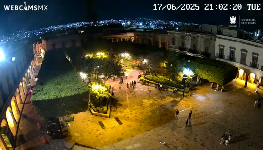 Plaza de Armas de Querétaro Square Live Cam - Santiago de Queretaro, Queretaro, Mexivo