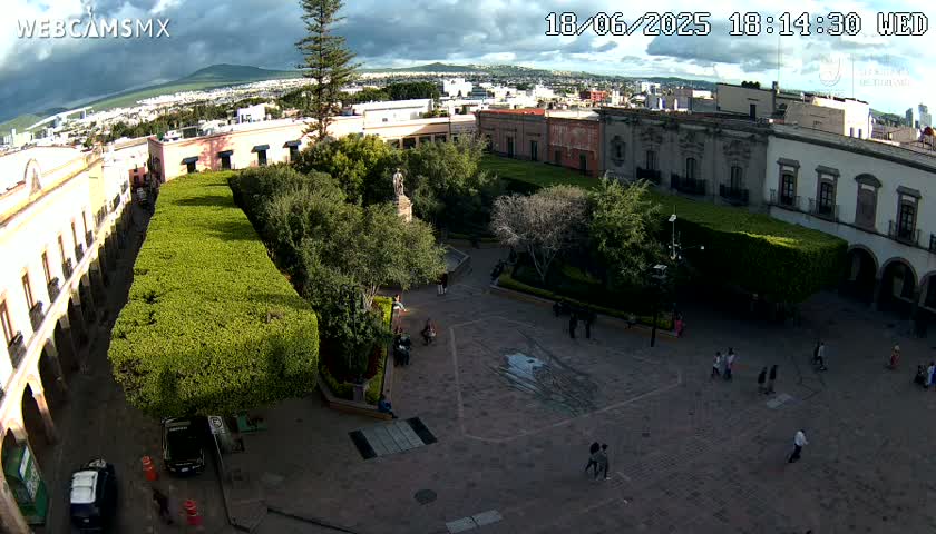 Plaza de Armas de Querétaro Square Live Cam - Santiago de Queretaro, Queretaro, Mexivo
