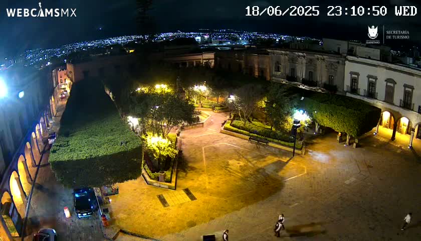 Plaza de Armas de Querétaro Square Live Cam - Santiago de Queretaro, Queretaro, Mexivo