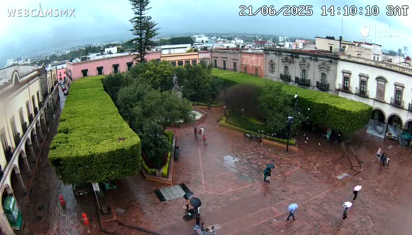 Plaza de Armas de Querétaro Square Live Cam - Santiago de Queretaro, Queretaro, Mexivo