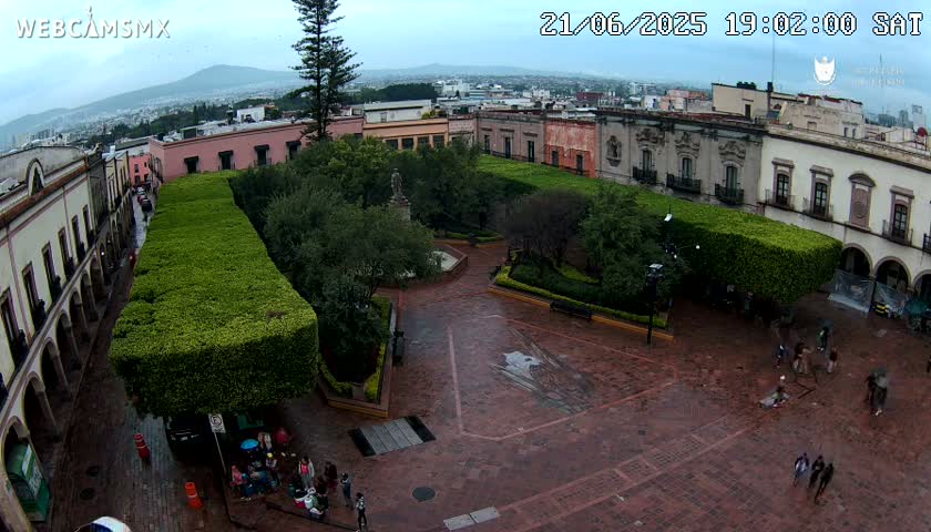 Plaza de Armas de Querétaro Square Live Cam - Santiago de Queretaro, Queretaro, Mexivo