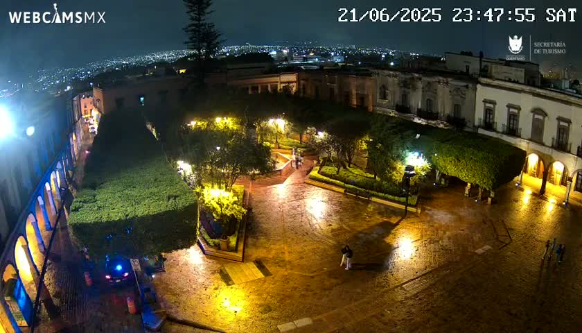 Plaza de Armas de Querétaro Square Live Cam - Santiago de Queretaro, Queretaro, Mexivo