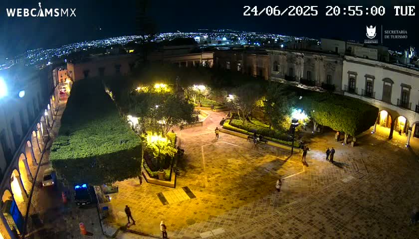 Plaza de Armas de Querétaro Square Live Cam - Santiago de Queretaro, Queretaro, Mexivo