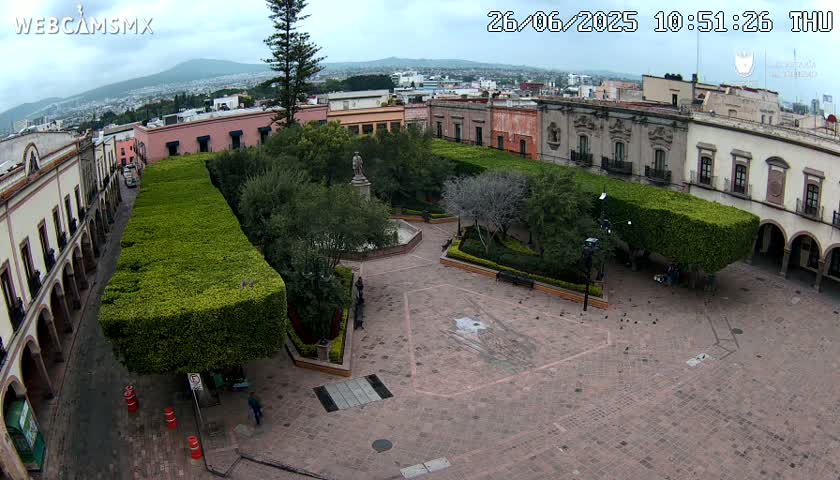 Plaza de Armas de Querétaro Square Live Cam - Santiago de Queretaro, Queretaro, Mexivo