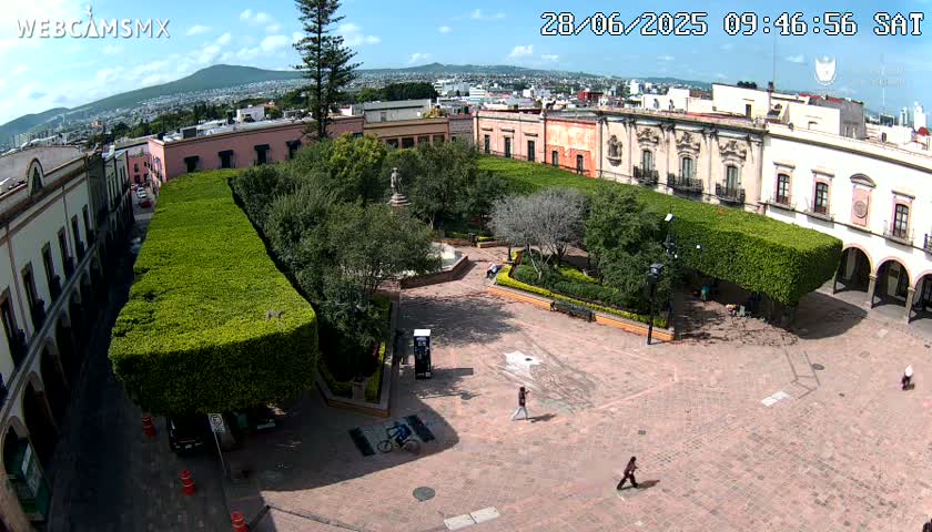 Plaza de Armas de Querétaro Square Live Cam - Santiago de Queretaro, Queretaro, Mexivo