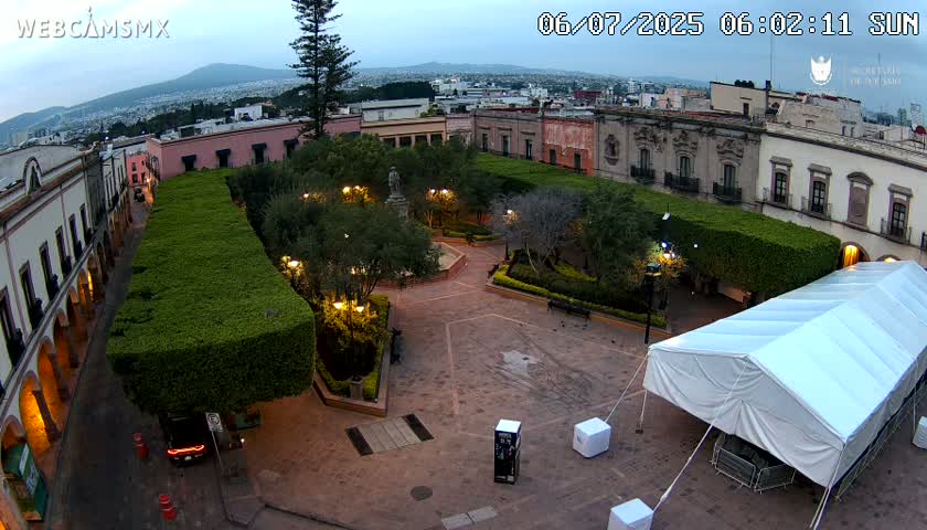 Plaza de Armas de Querétaro Square Live Cam - Santiago de Queretaro, Queretaro, Mexivo