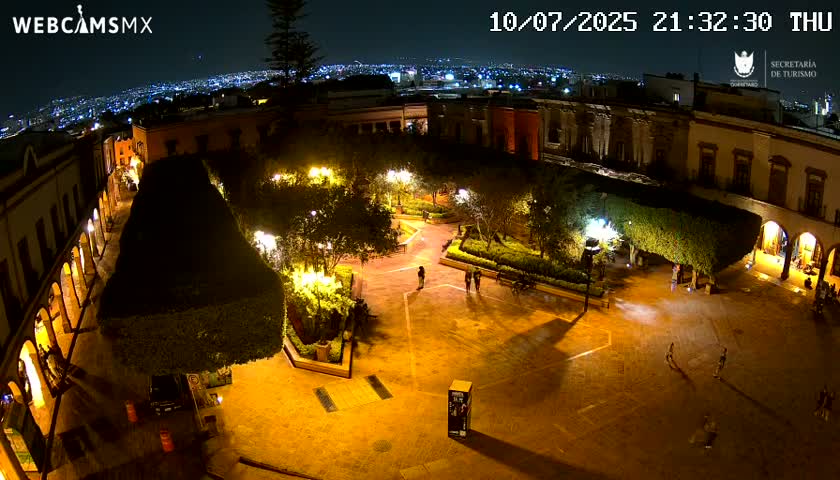 Plaza de Armas de Querétaro Square Live Cam - Santiago de Queretaro, Queretaro, Mexivo
