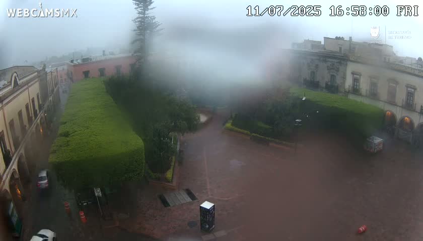 Plaza de Armas de Querétaro Square Live Cam - Santiago de Queretaro, Queretaro, Mexivo