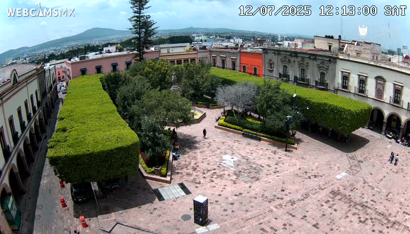 Plaza de Armas de Querétaro Square Live Cam - Santiago de Queretaro, Queretaro, Mexivo