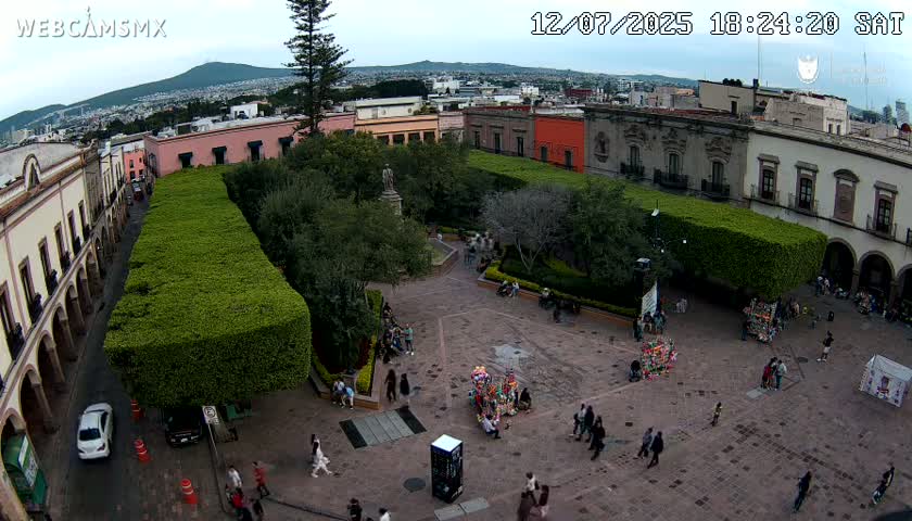 Plaza de Armas de Querétaro Square Live Cam - Santiago de Queretaro, Queretaro, Mexivo