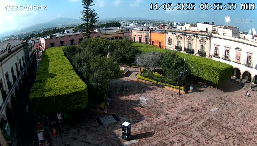 Plaza de Armas de Querétaro Square Live Cam - Santiago de Queretaro, Queretaro, Mexivo