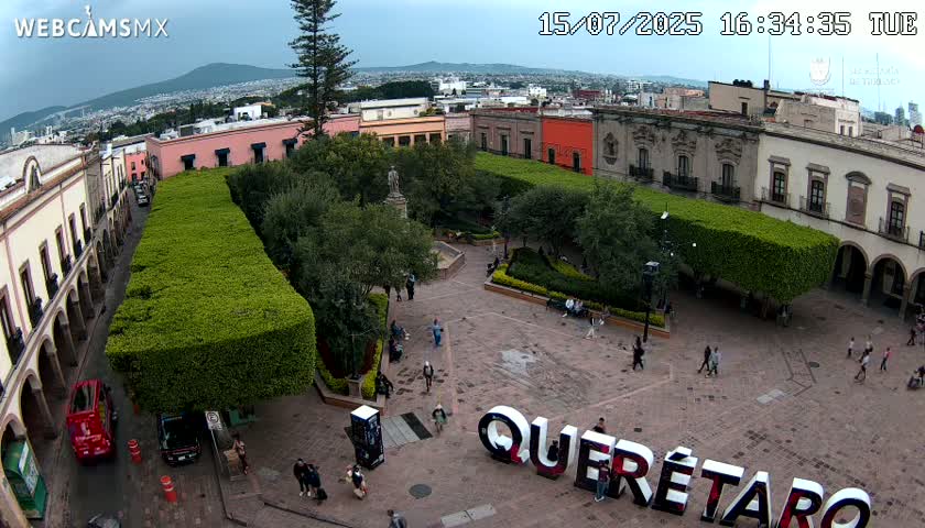 Plaza de Armas de Querétaro Square Live Cam - Santiago de Queretaro, Queretaro, Mexivo