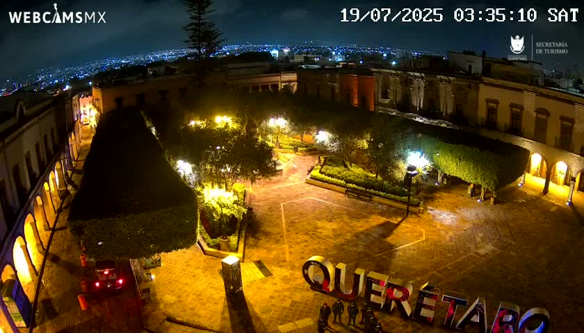 Plaza de Armas de Querétaro Square Live Cam - Santiago de Queretaro, Queretaro, Mexivo