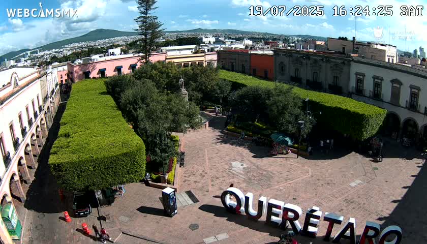 Plaza de Armas de Querétaro Square Live Cam - Santiago de Queretaro, Queretaro, Mexivo