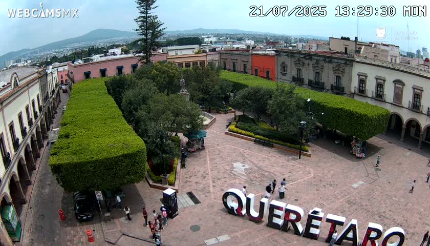 Plaza de Armas de Querétaro Square Live Cam - Santiago de Queretaro, Queretaro, Mexivo