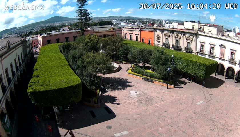 Plaza de Armas de Querétaro Square Live Cam - Santiago de Queretaro, Queretaro, Mexivo
