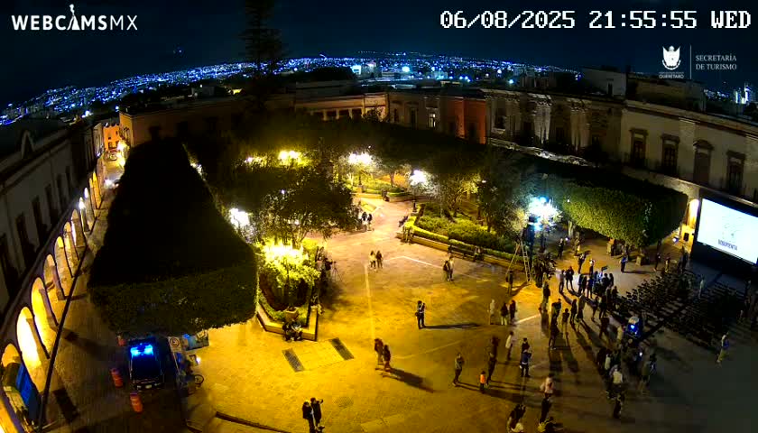 Plaza de Armas de Querétaro Square Live Cam - Santiago de Queretaro, Queretaro, Mexivo