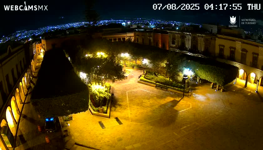 Plaza de Armas de Querétaro Square Live Cam - Santiago de Queretaro, Queretaro, Mexivo