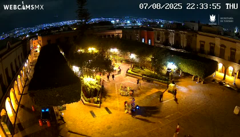 Plaza de Armas de Querétaro Square Live Cam - Santiago de Queretaro, Queretaro, Mexivo