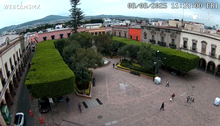 Plaza de Armas de Querétaro Square Live Cam - Santiago de Queretaro, Queretaro, Mexivo